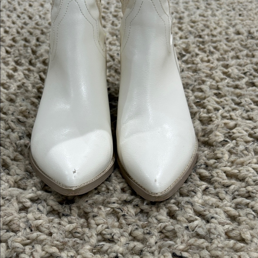 White Western Boots - Picture 7 of 11